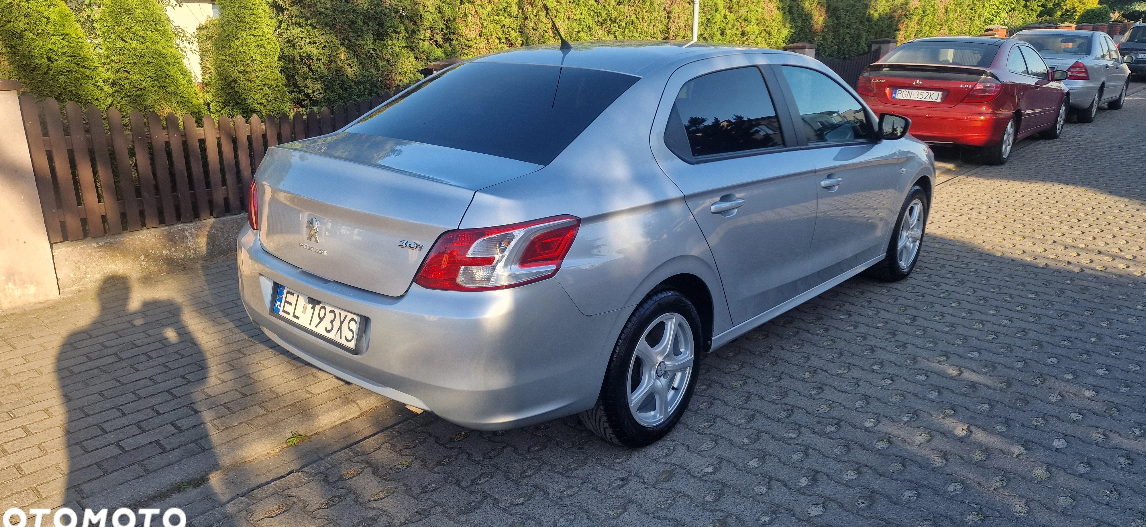 Peugeot 301 cena 23500 przebieg: 52500, rok produkcji 2013 z Gniezno małe 106
